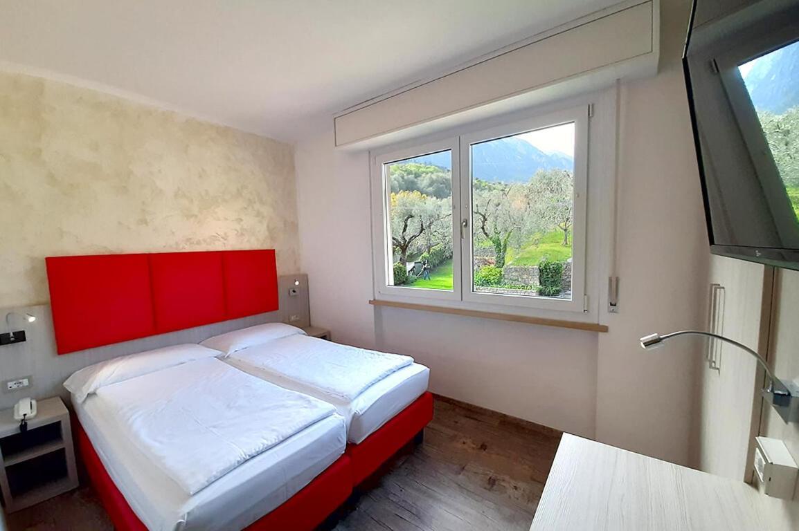 Hotel Da Tino Malcesine Bagian luar foto